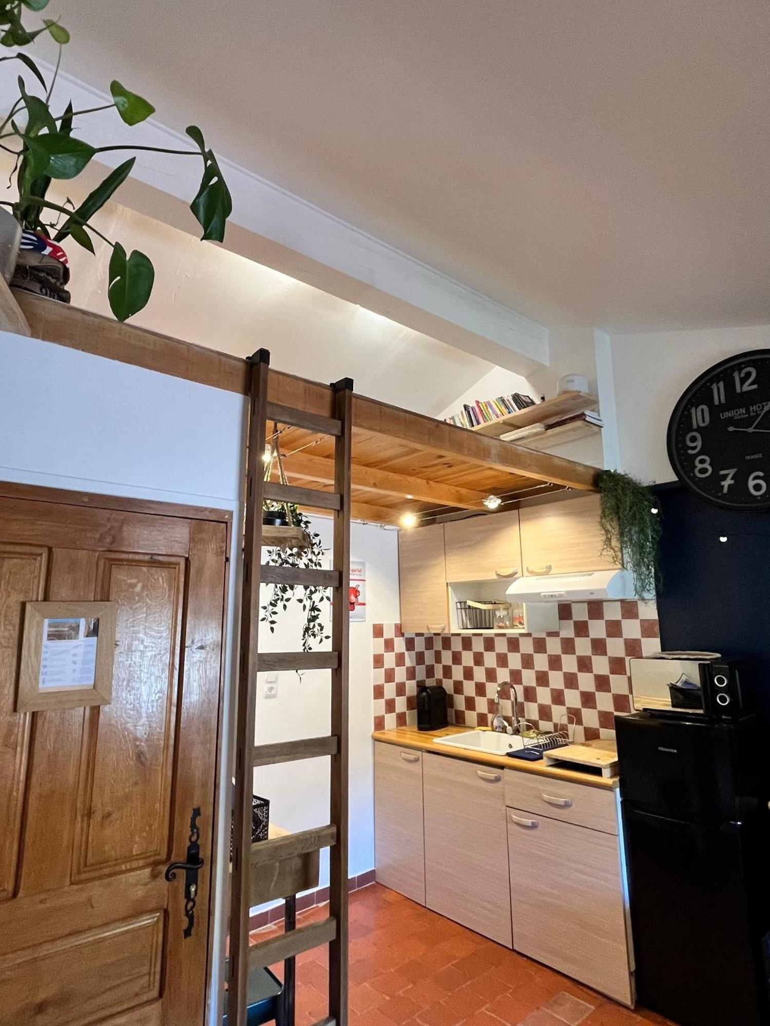 Cosy Provencal Διαμέρισμα Belgentier Εξωτερικό φωτογραφία